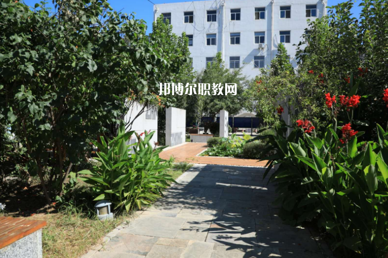 保定市第二職業(yè)中學(xué)2022年學(xué)費(fèi)、收費(fèi)多少