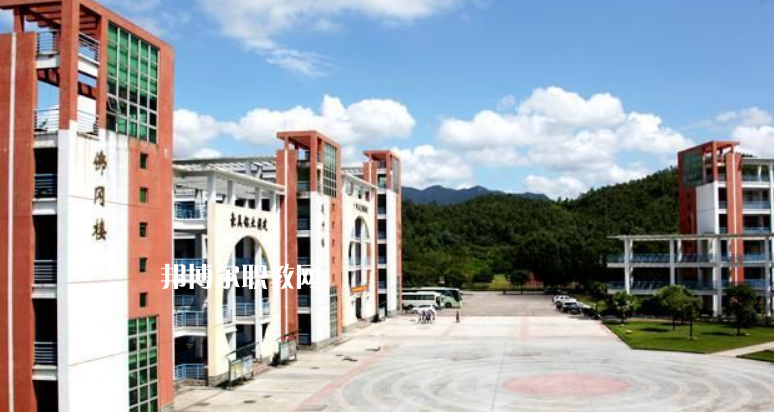 云南監(jiān)獄管理局技工學(xué)校2022年報(bào)名條件、招生要求、招生對(duì)象