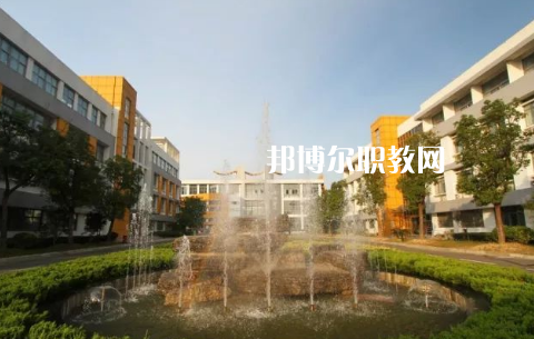 淮安文化藝術(shù)學(xué)校2022年報(bào)名條件、招生要求、招生對(duì)象