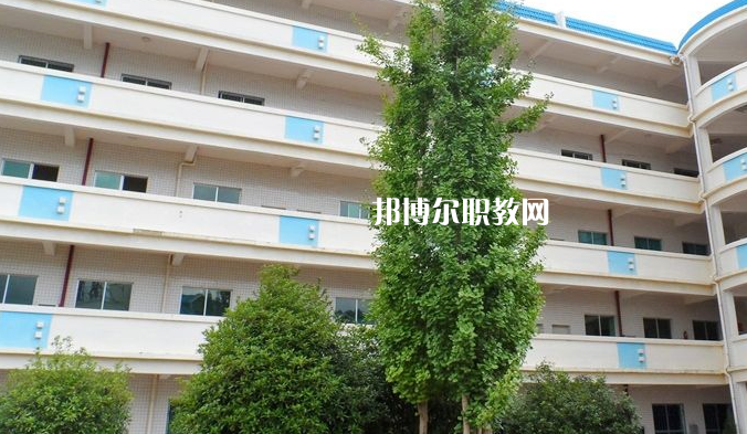 貴陽衛(wèi)生學校2022年報名條件、招生要求、招生對象