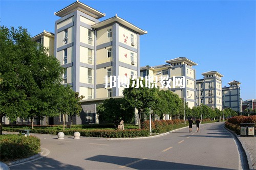 亳州中藥科技學(xué)校2022年報(bào)名條件、招生要求、招生對(duì)象