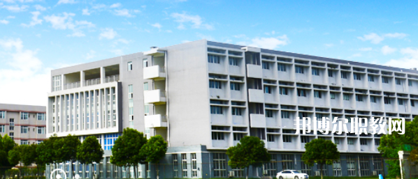 江川縣職業(yè)中學(xué)2022年學(xué)費(fèi)、收費(fèi)多少