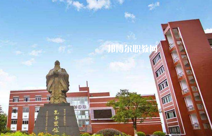 貴州輕工職業(yè)技術(shù)學(xué)院中專部2022年報名條件、招生要求、招生對象