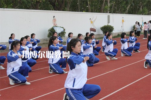 江蘇灌云中等專業(yè)學校2022年報名條件、招生要求、招生對象