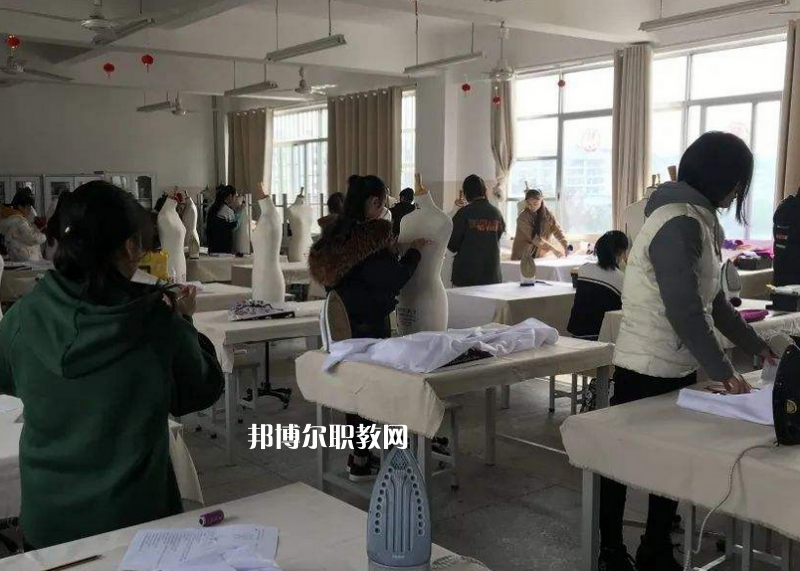 大關(guān)縣職業(yè)高級中學(xué)2022年報名條件、招生要求、招生對象