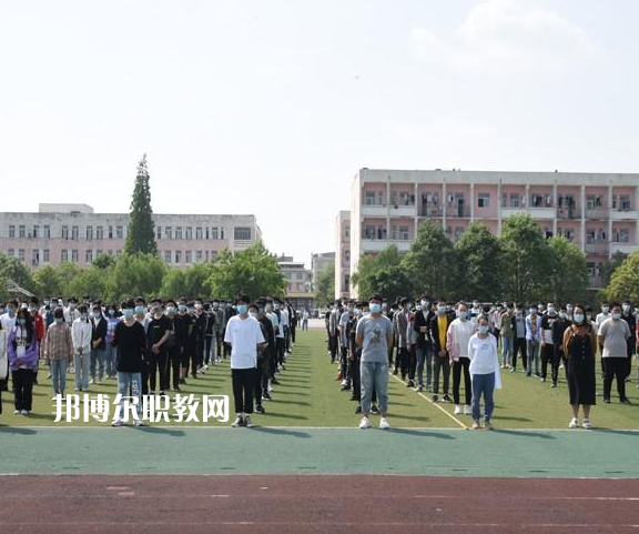 巧家縣職業(yè)高級(jí)中學(xué)2022年報(bào)名條件、招生要求、招生對(duì)象