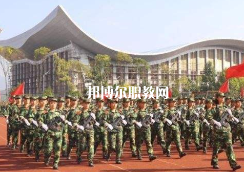 黔東南州國防學(xué)校2022年報名條件、招生要求、招生對象