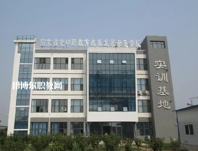 邢臺(tái)現(xiàn)代職業(yè)學(xué)校2022年報(bào)名條件、招生要求、招生對象