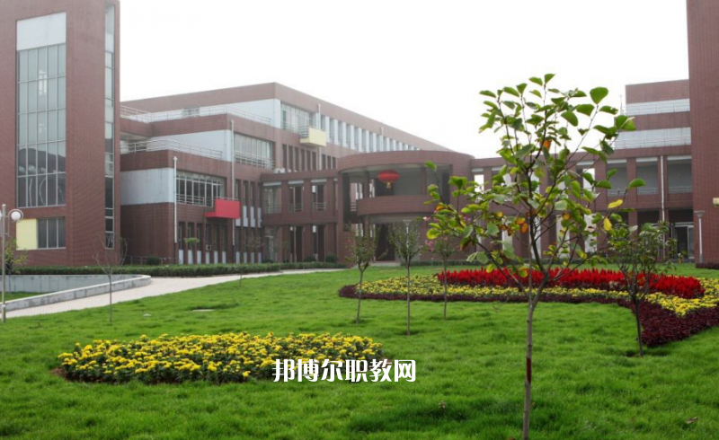 河北石家莊幼兒師范學(xué)校2022年學(xué)費、收費多少