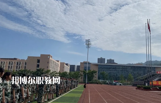 曲靖麒麟職業(yè)技術(shù)學(xué)校2022年報名條件、招生要求、招生對象