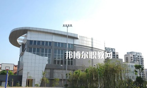 大竹縣職業(yè)中學(xué)2022年學(xué)費(fèi)、收費(fèi)多少