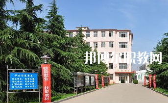 昆明臺湘科技學(xué)校2022年報(bào)名條件、招生要求、招生對象
