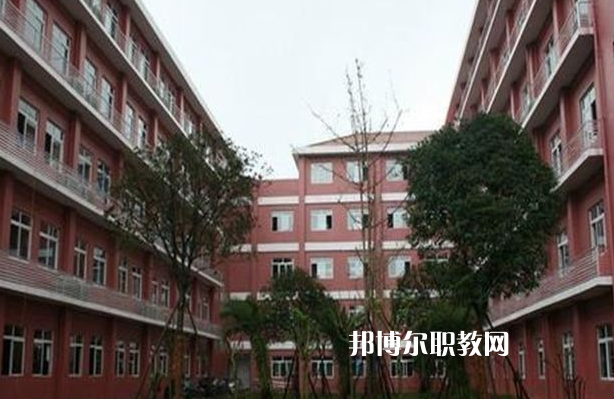 瀘州市江陽職業(yè)高中學(xué)校2022年學(xué)費、收費多少