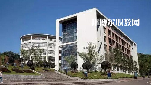四川宜賓職業(yè)技術(shù)學(xué)校2022年報(bào)名條件、招生要求、招生對象