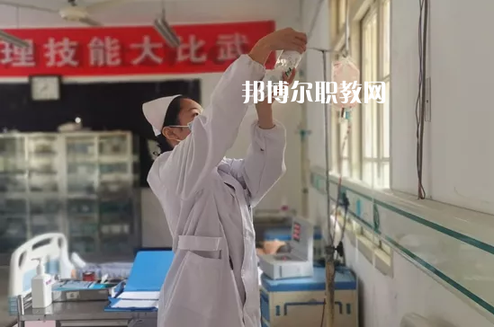 臺州護士學校2022年報名條件、招生要求、招生對象