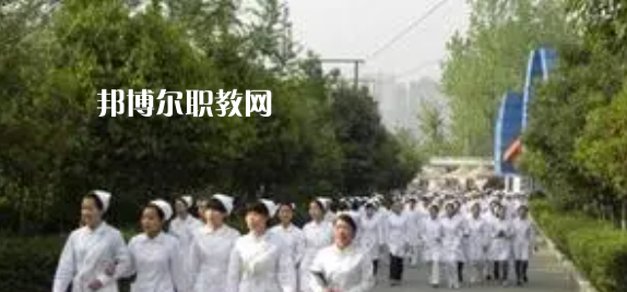 四川人民醫(yī)院護士學校怎么樣、好不好