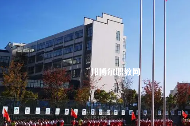 貴陽(yáng)英才學(xué)校2022年報(bào)名條件、招生要求、招生對(duì)象