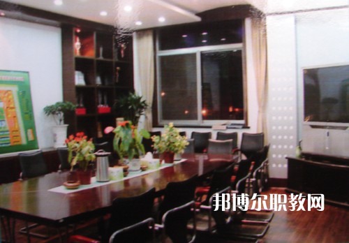 揚(yáng)州文化藝術(shù)學(xué)校2022年報(bào)名條件、招生要求、招生對(duì)象