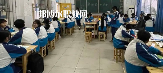 四川瀘州市江南職業(yè)中學(xué)校2022年報(bào)名條件、招生要求、招生對(duì)象