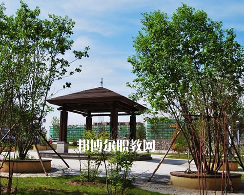 靈山職業(yè)技術(shù)學(xué)校2022年報名條件、招生要求、招生對象