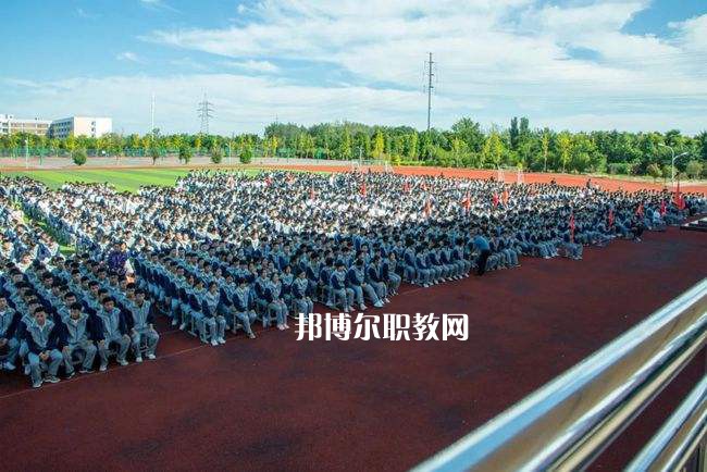 南陽市電子中等專業(yè)學(xué)校2022年學(xué)費、收費多少