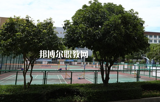 宜都職教中心2022年報名條件、招生要求、招生對象