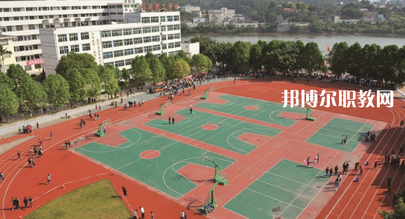 福建理工學(xué)校2023年學(xué)費(fèi)、收費(fèi)多少