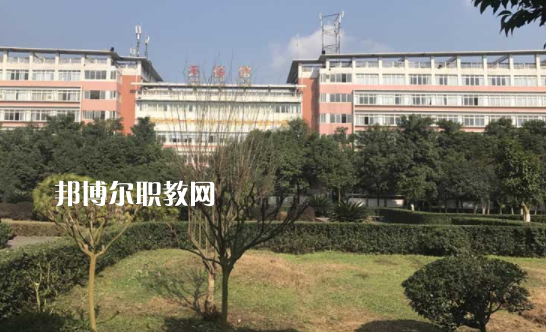 四川省南充外國(guó)語(yǔ)中等專(zhuān)業(yè)學(xué)校2023年招生錄取分?jǐn)?shù)線