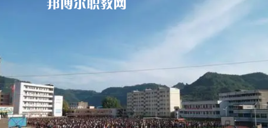 2023年通江縣至誠(chéng)職業(yè)中學(xué)報(bào)名條件、招生要求、招生對(duì)象
