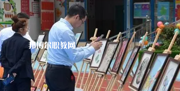 汶川縣特殊教育學校地址在哪里，哪個地區(qū)，哪個城市?