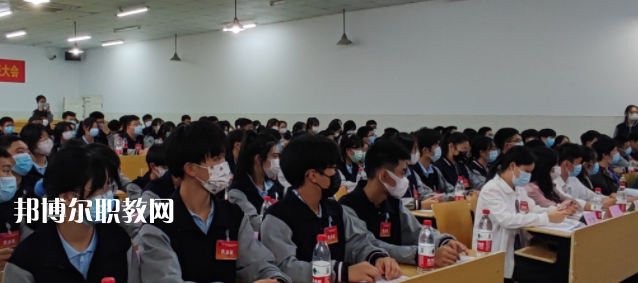 浙江省廣播電視中等專業(yè)學(xué)校地址在哪里，哪個(gè)地區(qū)，哪個(gè)城市?