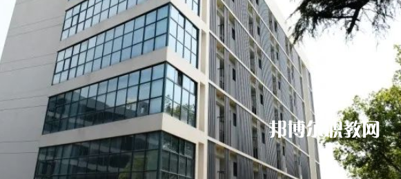 2023浙江商貿(mào)學(xué)校招生計(jì)劃 招生人數(shù)是多少(附要求、條件、對象)