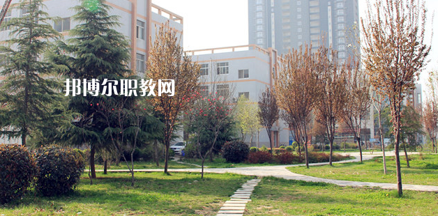 渭南技師學(xué)院地址在哪里，哪個(gè)地區(qū)，哪個(gè)城市?