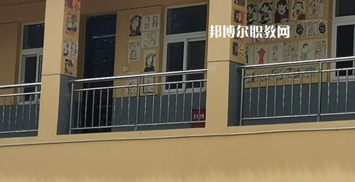 楊凌師范學(xué)校地址在哪里，哪個地區(qū)，哪個城市?