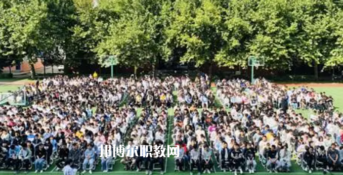 陜西工程科技高級技工學(xué)校地址在哪里，哪個地區(qū)，哪個城市?