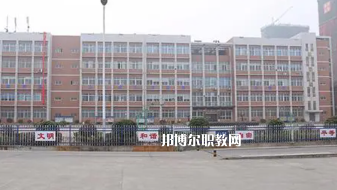2023湖南建康技工學(xué)校招生計(jì)劃 招生人數(shù)是多少(附要求、條件、對(duì)象)