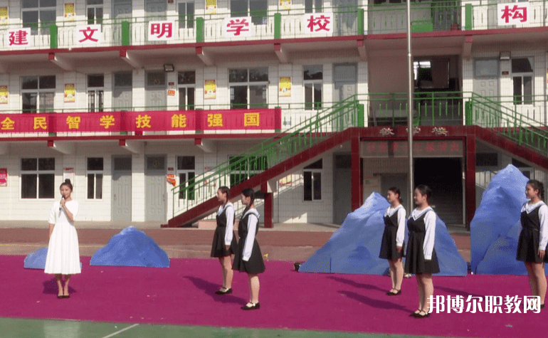 2023開(kāi)封市第一職業(yè)中等專業(yè)學(xué)校多少錢 開(kāi)封市第一職業(yè)中等專業(yè)學(xué)校各專業(yè)學(xué)費(fèi)收費(fèi)標(biāo)準(zhǔn)