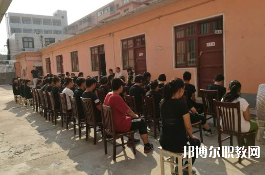 安陽源首科技制藥學(xué)校怎么樣、好不好