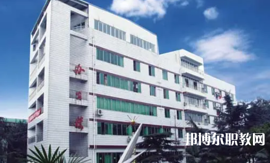 成都實驗商貿(mào)管理學校2024年報名條件、招生要求、招生對象