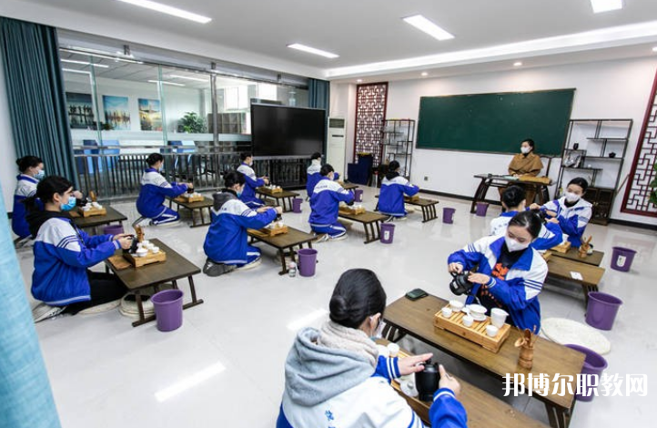四川興科城市交通技工學(xué)校2024年報(bào)名條件、招生要求、招生對(duì)象