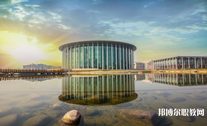 2024河南藝術(shù)職業(yè)學(xué)院中專部招生計劃 招生人數(shù)是多少(附要求、條件、對象)