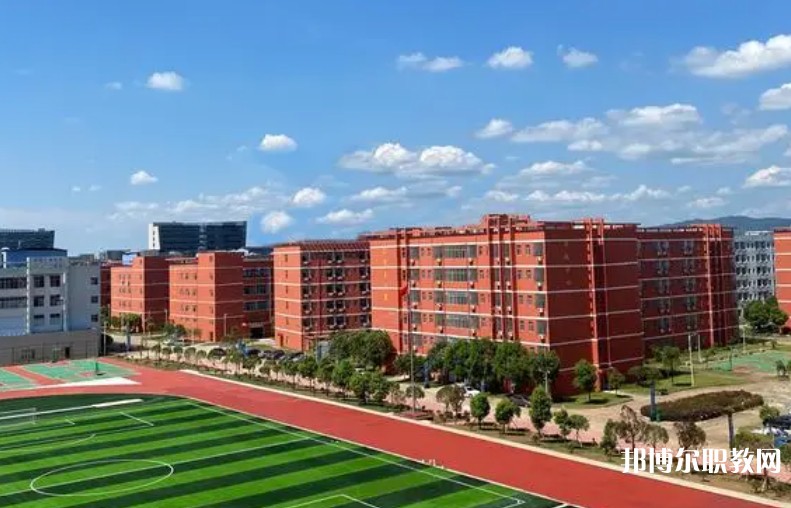 鷹潭市高級(jí)技工學(xué)校怎么樣、好不好