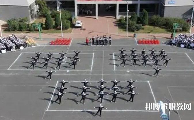 鞍山市交通運(yùn)輸學(xué)校怎么樣、好不好