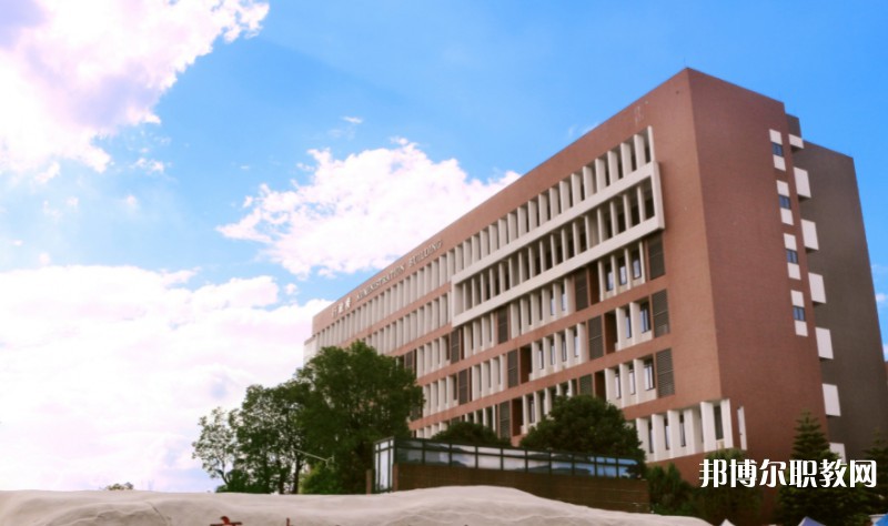 2024廣東酒店管理職業(yè)技術(shù)學(xué)院中職部招生計(jì)劃 招生人數(shù)是多少(附要求、條件、對(duì)象)
