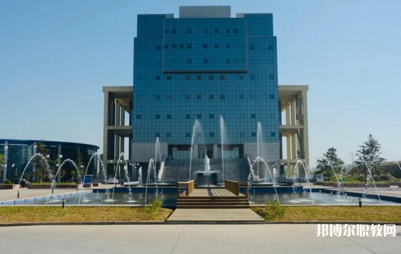 唐山豐潤綜合職業(yè)技術(shù)教育中心2025年報名條件、招生要求、招生對象