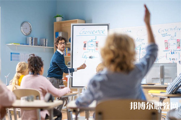 貴州哪里的中職學校能讀計算機技術應用專業(yè)