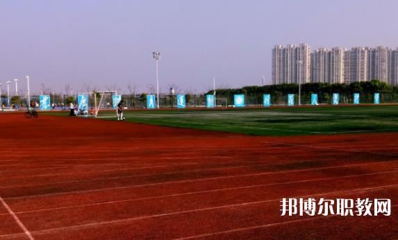 2025濮陽(yáng)中專學(xué)校最新排名前三名單